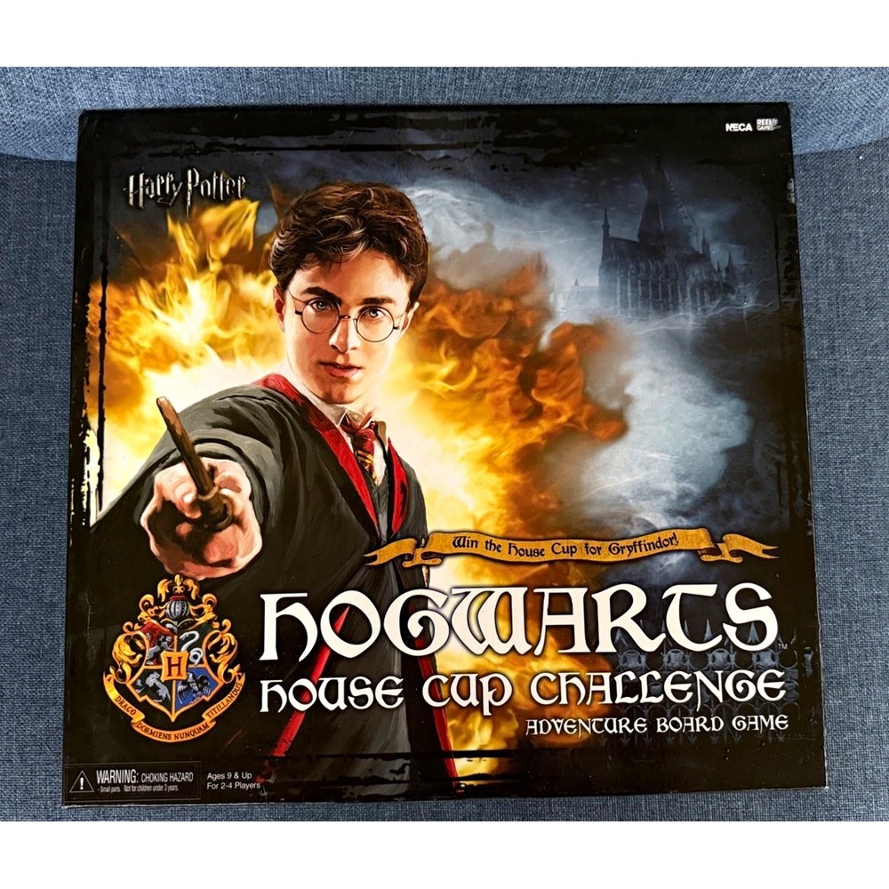 NECA Harry Potter Hogwarts House Cup Challenge Board Game 2+ Players 8+ 2009